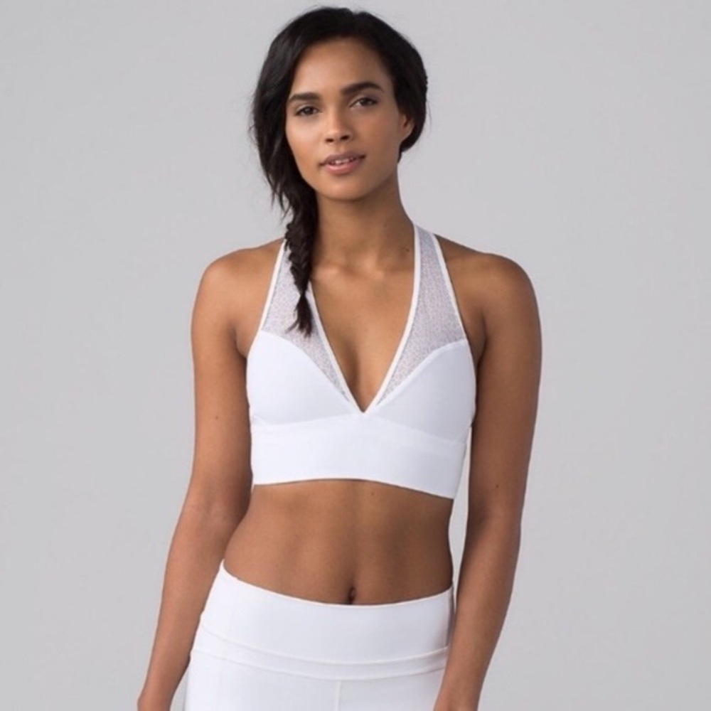 Lululemon Twist and Train Bra